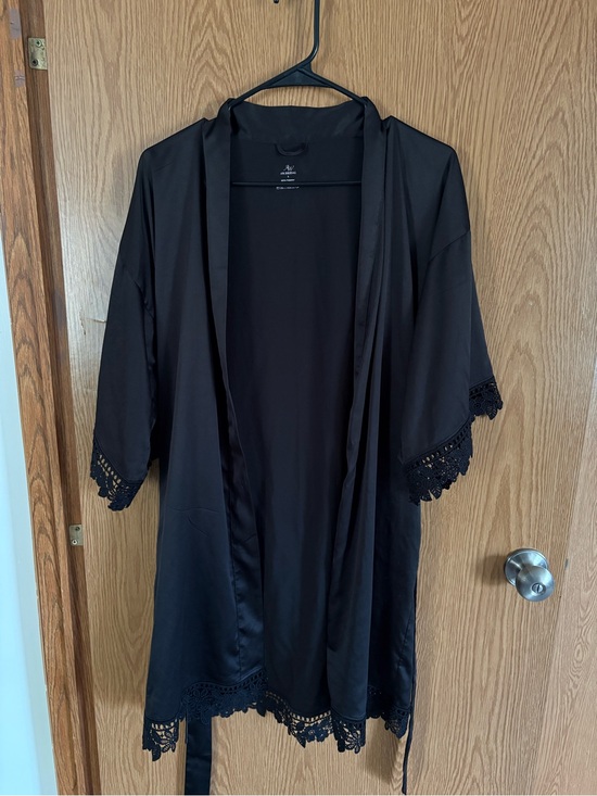 Victoria's Secret Other - Black Lace-Trim Satin Robe - Women Intimates & Sleepwear